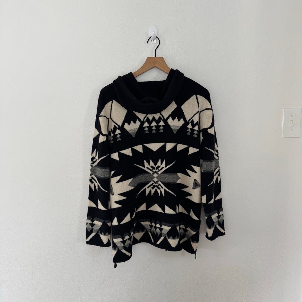 Ralph Lauren Women's South Western Inspired 100% Lambswool Pullover Size Medium - Picture 4 of 4